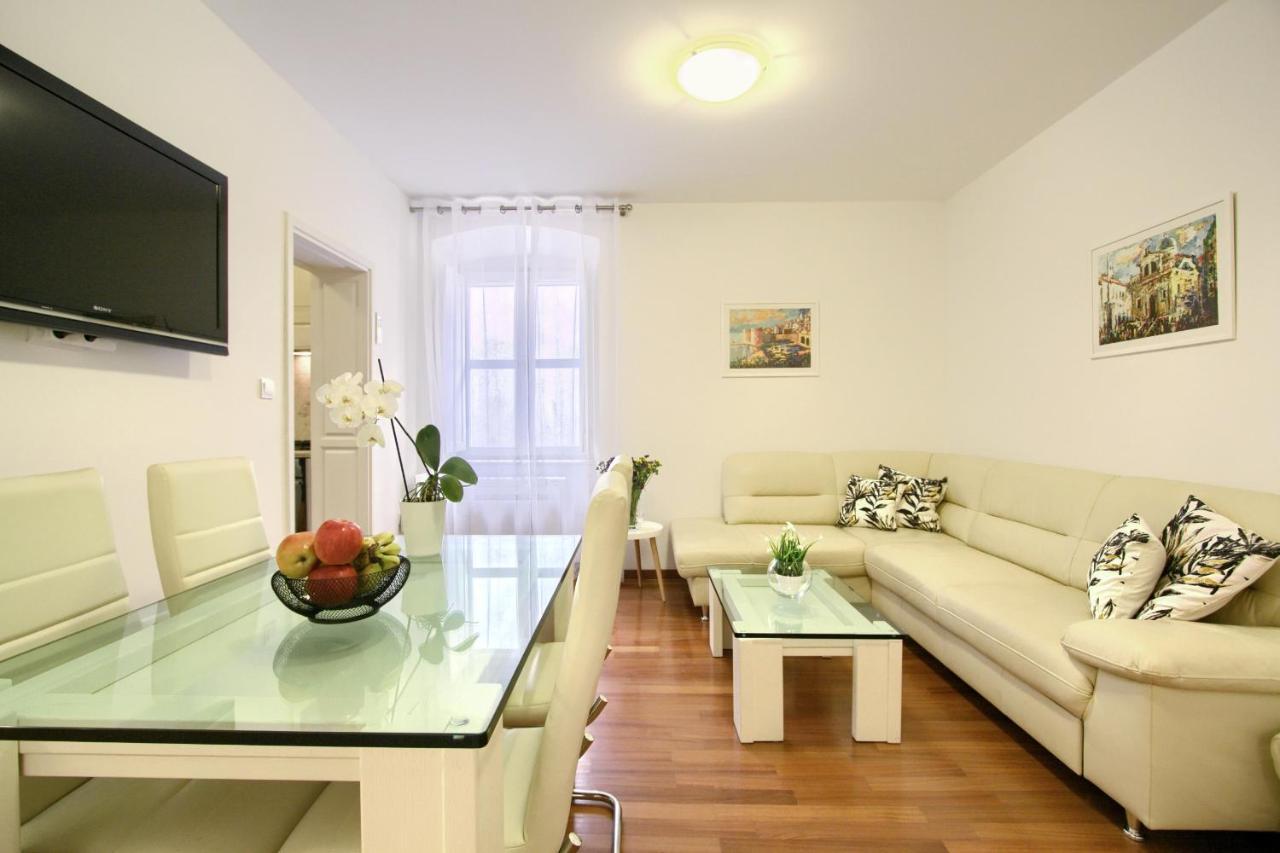 Old Town Dubrovnik R&C Apartment Bagian luar foto